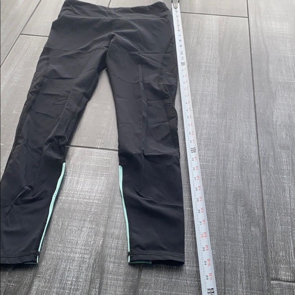 ALALA leggings - Green and Black Leggings - Picture 8 of 8